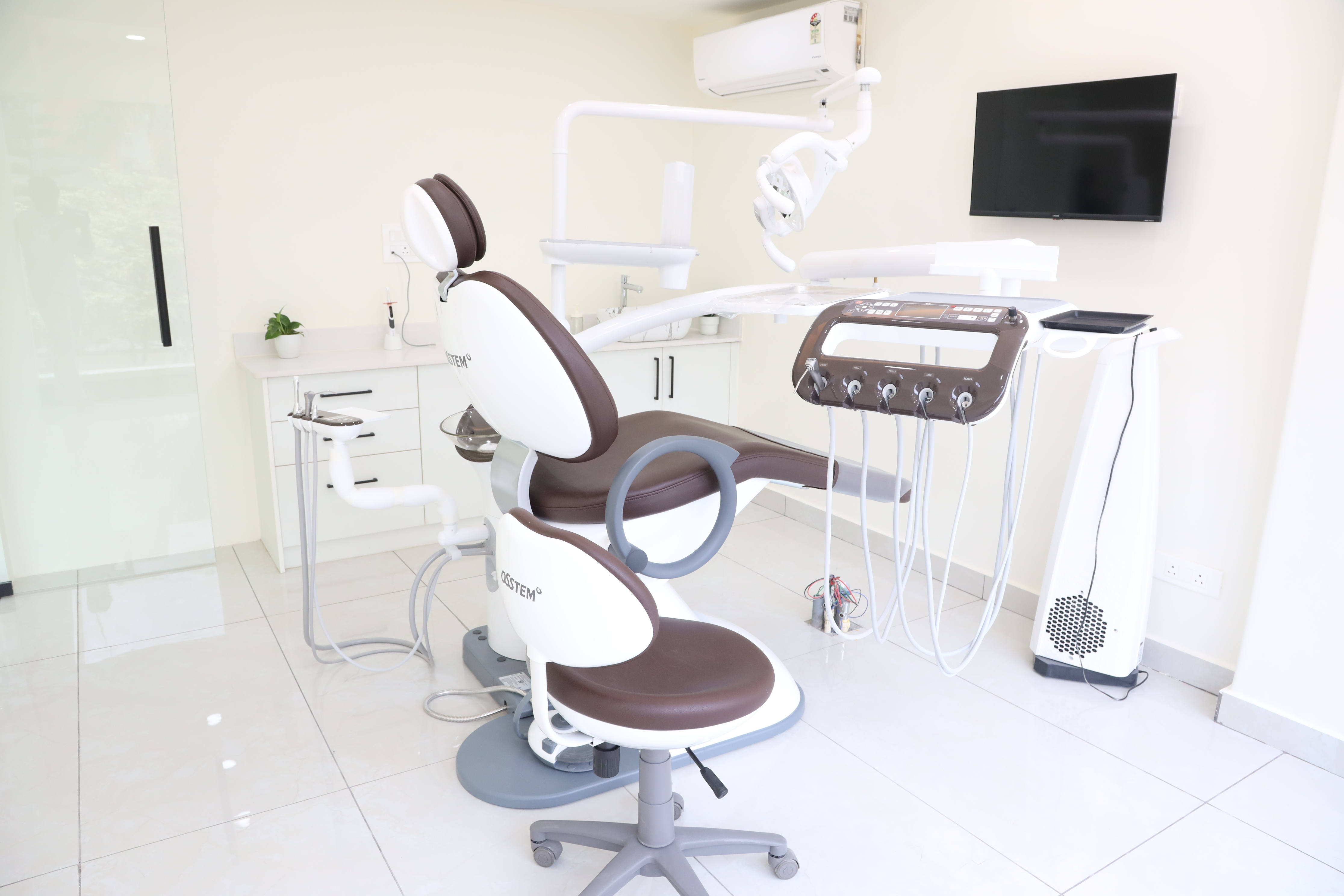 Bright dental treatment room at Serene Dentistry