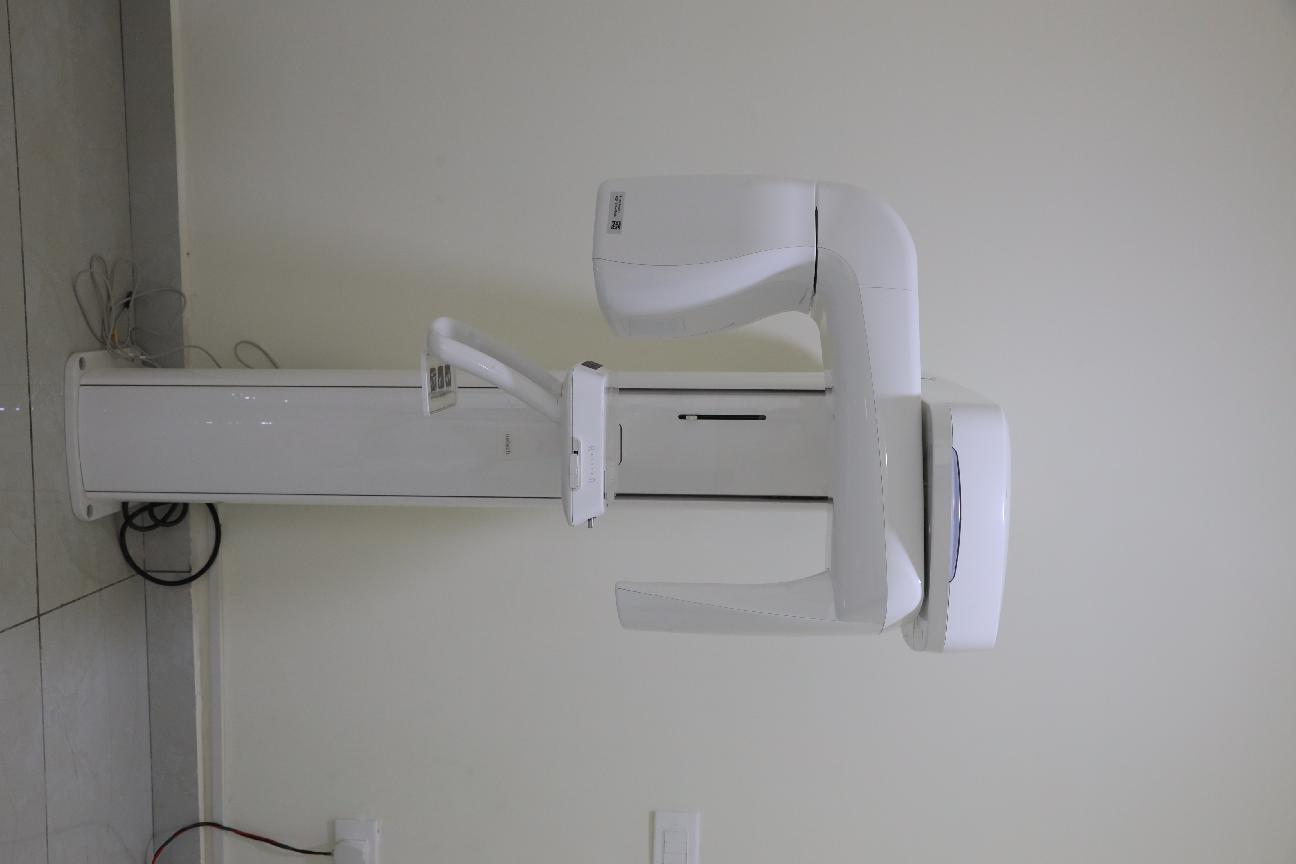 Advanced dental imaging equipment at Serene Dentistry